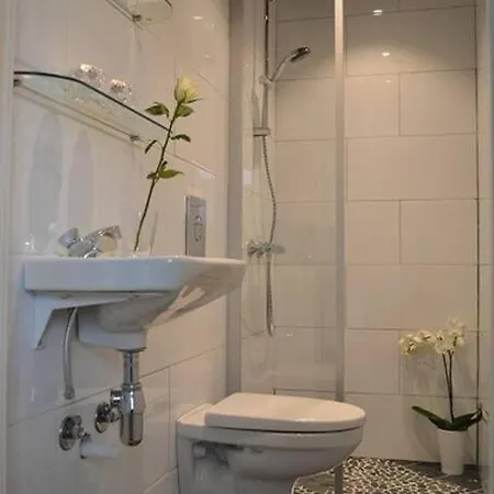 Lys Og Trivelig Leilighet I Larvik Extérieur photo